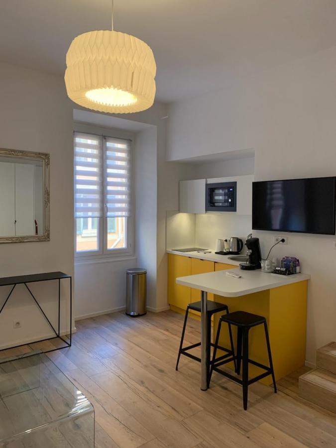 Studio Rue Pietonne Ajaccio อฌักซิโอ้ ภายนอก รูปภาพ