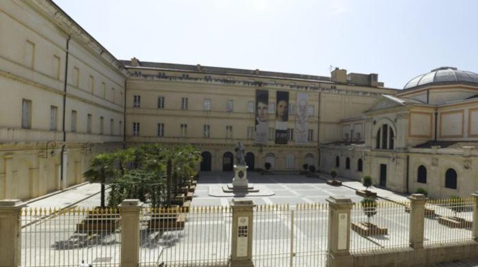 Studio Rue Pietonne Ajaccio อฌักซิโอ้ ภายนอก รูปภาพ