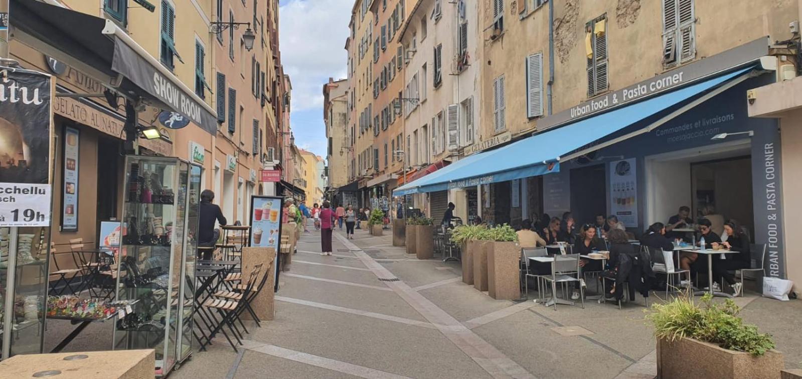 Studio Rue Pietonne Ajaccio อฌักซิโอ้ ภายนอก รูปภาพ