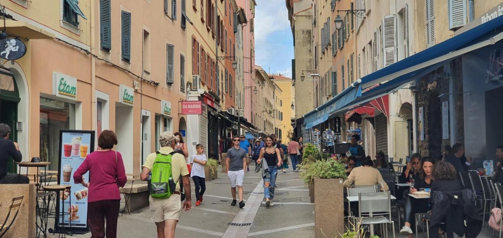Studio Rue Pietonne Ajaccio อฌักซิโอ้ ภายนอก รูปภาพ