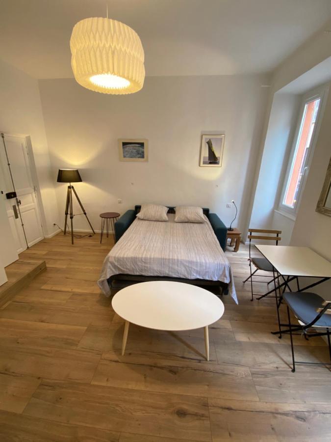 Studio Rue Pietonne Ajaccio อฌักซิโอ้ ภายนอก รูปภาพ